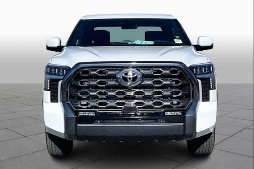 2026 Toyota Tundra Hybrid Platinum