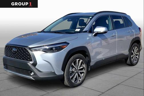 2024 Toyota Corolla Cross XLE