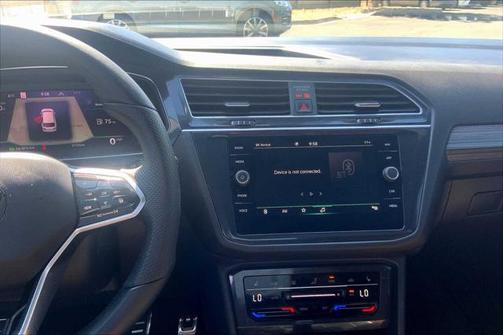 2022 Volkswagen Tiguan 2.0T SEL R-Line 4MOTION