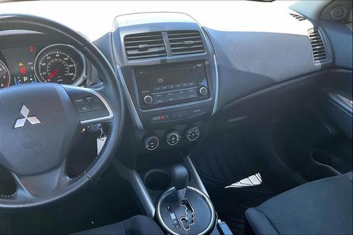 Quick Silver Metallic 2014 Mitsubishi Outlander Sport ES