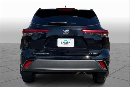 2023 Toyota Highlander LE
