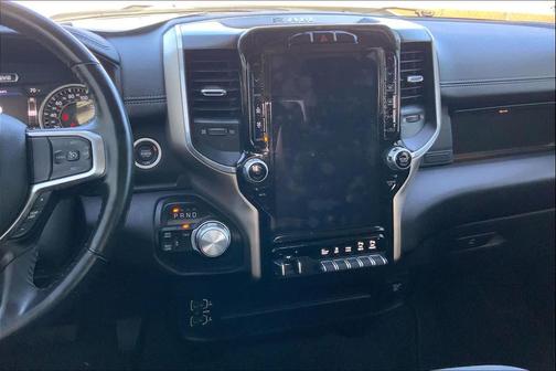 2023 RAM 2500 Laramie Crew Cab 4x4 6'4' Box