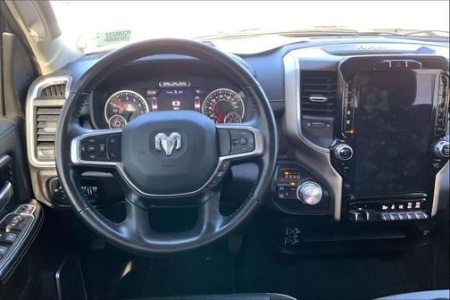 2023 RAM 2500 Laramie Crew Cab 4x4 6'4' Box