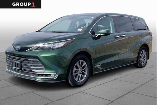 2021 Toyota Sienna XLE 7 Passenger