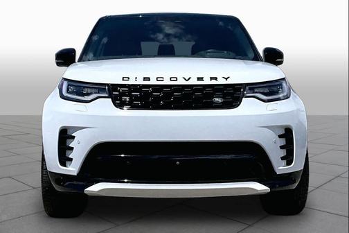 Fuji White 2024 Land Rover Discovery P360 Dynamic SE