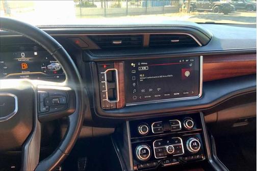 2023 GMC Yukon XL Denali Ultimate