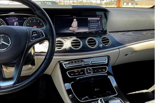 2017 Mercedes-Benz E-Class E 300 Luxury