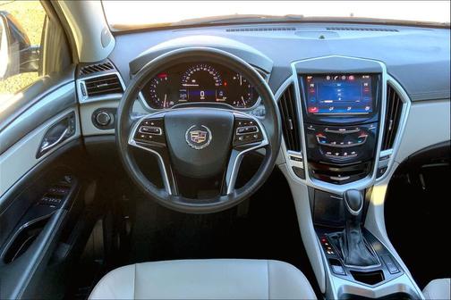 2016 Cadillac SRX Standard