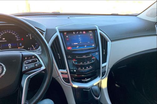 2016 Cadillac SRX Standard