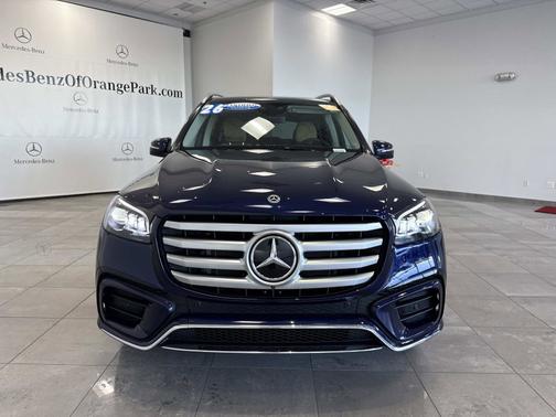 2026 Mercedes-Benz GLS 450 