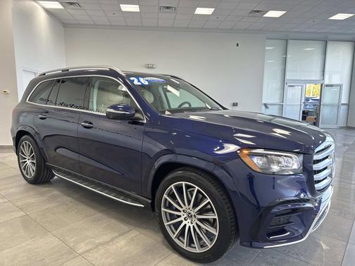 2026 Mercedes-Benz GLS 450 