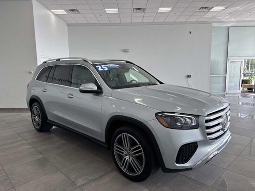 Cirrus Silver Metallic 2025 Mercedes-Benz GLS 450 4MATIC