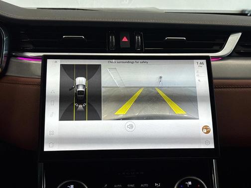 2024 Jaguar XF R-Dynamic SE