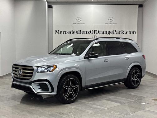 2025 Mercedes-Benz GLS 450 