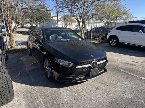 2022 Mercedes-Benz A-Class A 220 4MATIC