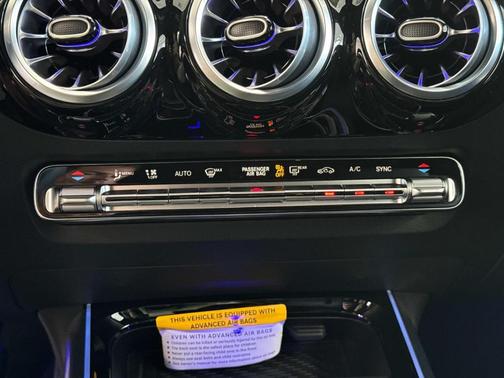 2025 Mercedes-Benz GLA 250 Base