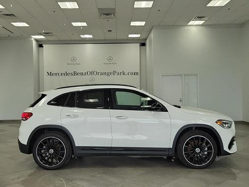 2023 Mercedes-Benz GLA 250 Base 4MATIC