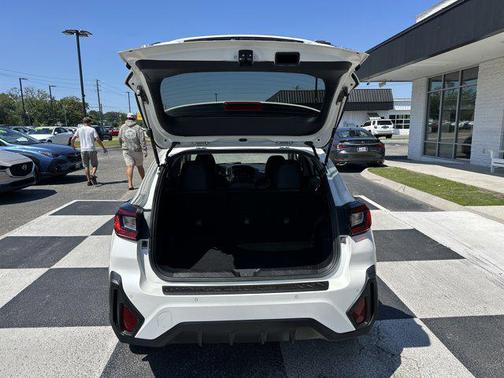 Crystal White Pearl 2024 Subaru Crosstrek Limited