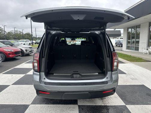 2024 Chevrolet Suburban 4WD Z71
