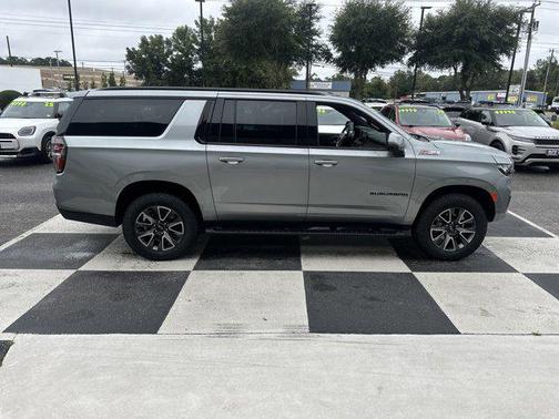 2024 Chevrolet Suburban 4WD Z71