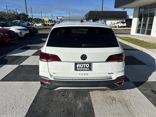 2022 Volkswagen Taos 1.5T SE