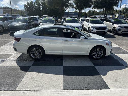 2024 Volkswagen Jetta 1.5T SE