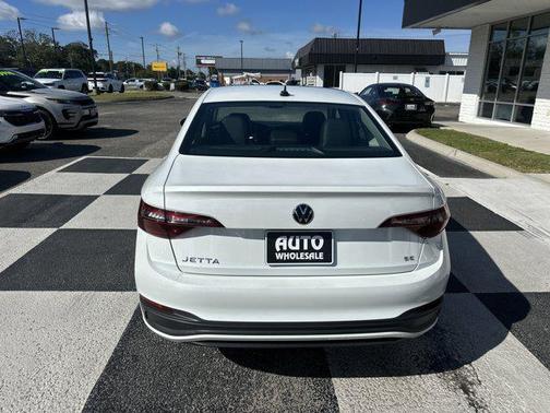 2024 Volkswagen Jetta 1.5T SE