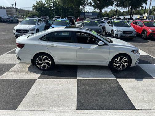 2025 Volkswagen Jetta 1.5T SEL