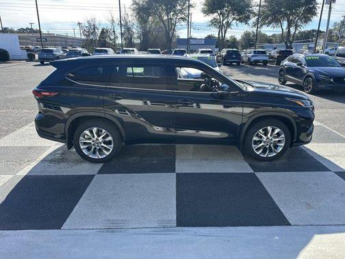 2024 Toyota Highlander Limited