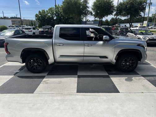 2024 Toyota Tundra Platinum