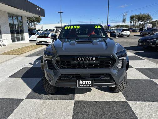2025 Toyota Tacoma Hybrid TRD Pro