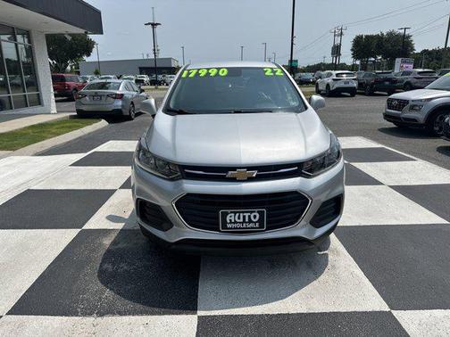 2022 Chevrolet Trax LS