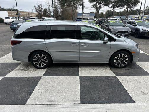 2025 Honda Odyssey Elite