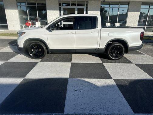 2024 Honda Ridgeline Black