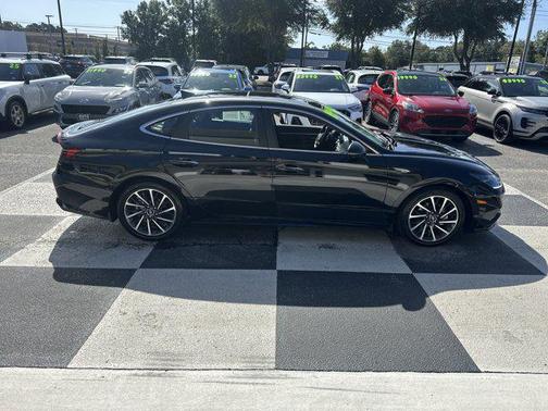 2020 Hyundai SONATA Limited