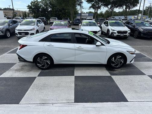 Serenity White 2025 Hyundai ELANTRA SEL