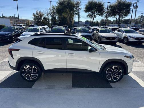 2025 Chevrolet Trax FWD 2RS