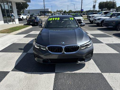 2019 BMW 330 330i