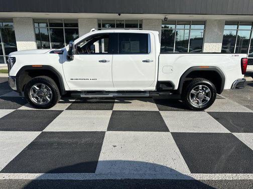 2025 GMC Sierra 2500 SLT