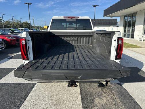 2025 GMC Sierra 2500 SLT