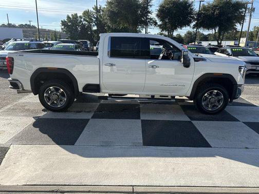2025 GMC Sierra 2500 SLT