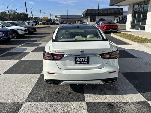 2022 Nissan Maxima 3.5 Platinum