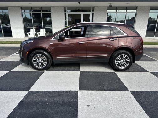 2022 Cadillac XT5 Premium Luxury