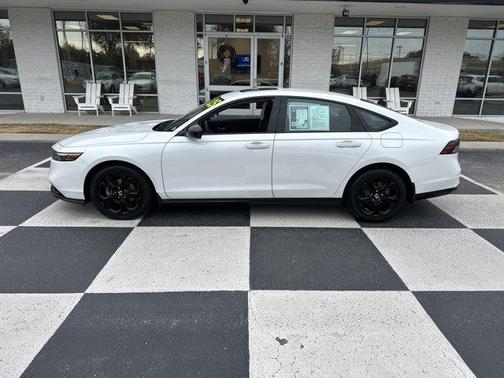 2025 Honda Accord Sport SE 1.5T