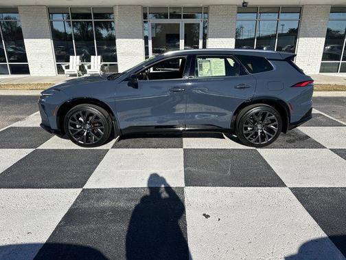 2025 Toyota Crown Signia Limited