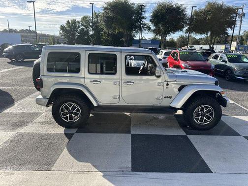 2023 Jeep Wrangler 4-Door High Altitude 4x4