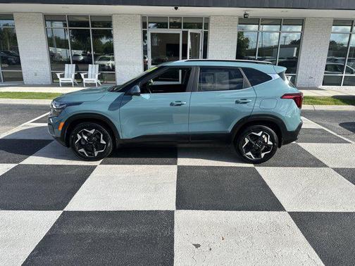 2024 Kia Seltos EX