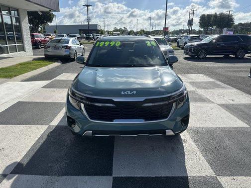 2024 Kia Seltos EX