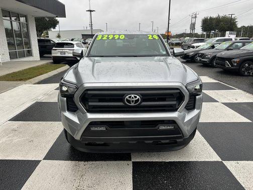 2024 Toyota Tacoma SR5