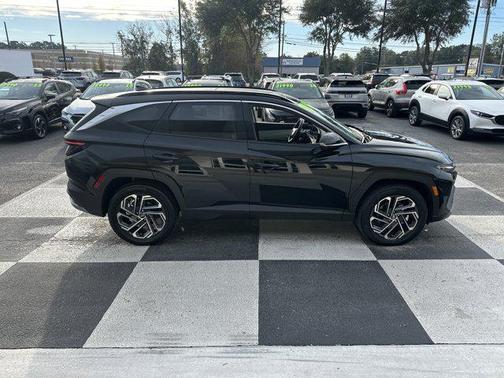 2025 Hyundai TUCSON Hybrid Limited